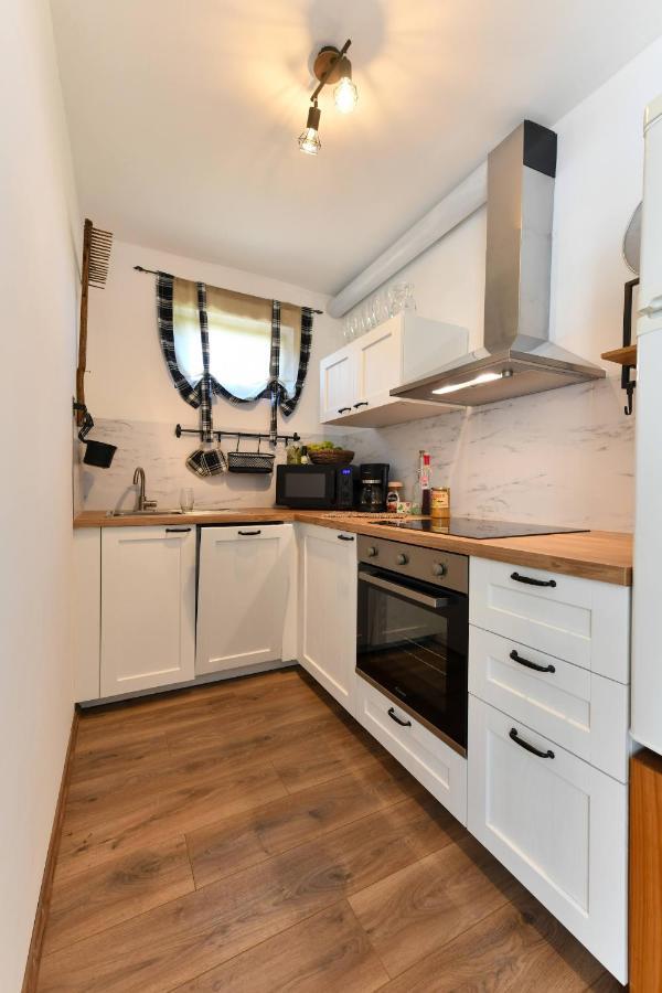 Wildernest Holiday Home Раковица Екстериор снимка